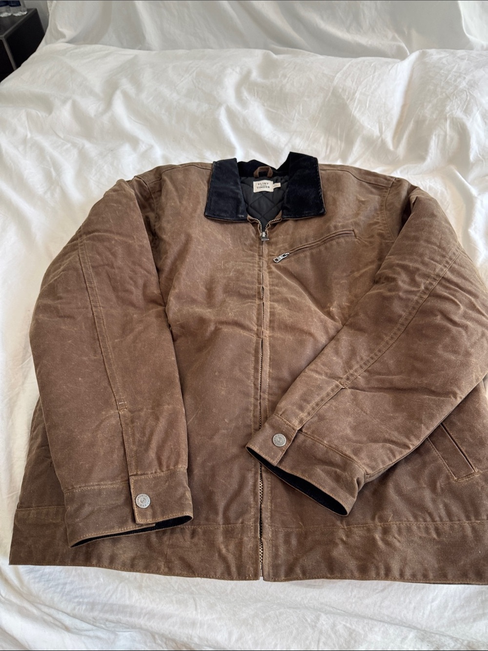 Flint & Tinder Vintage-Inspired Brown WaxCanvas Jacket with Black Corduroy Colla
